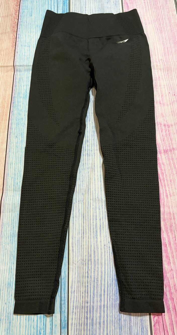 Gymshark Seamless High Waisted Leggings Black Women’s Small EUC